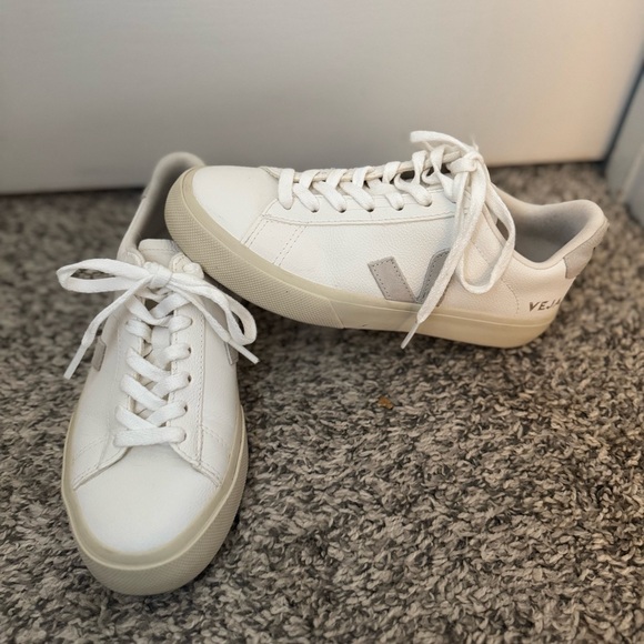 VEJA Campo Leather White Natural Size 37 - Picture 2 of 8